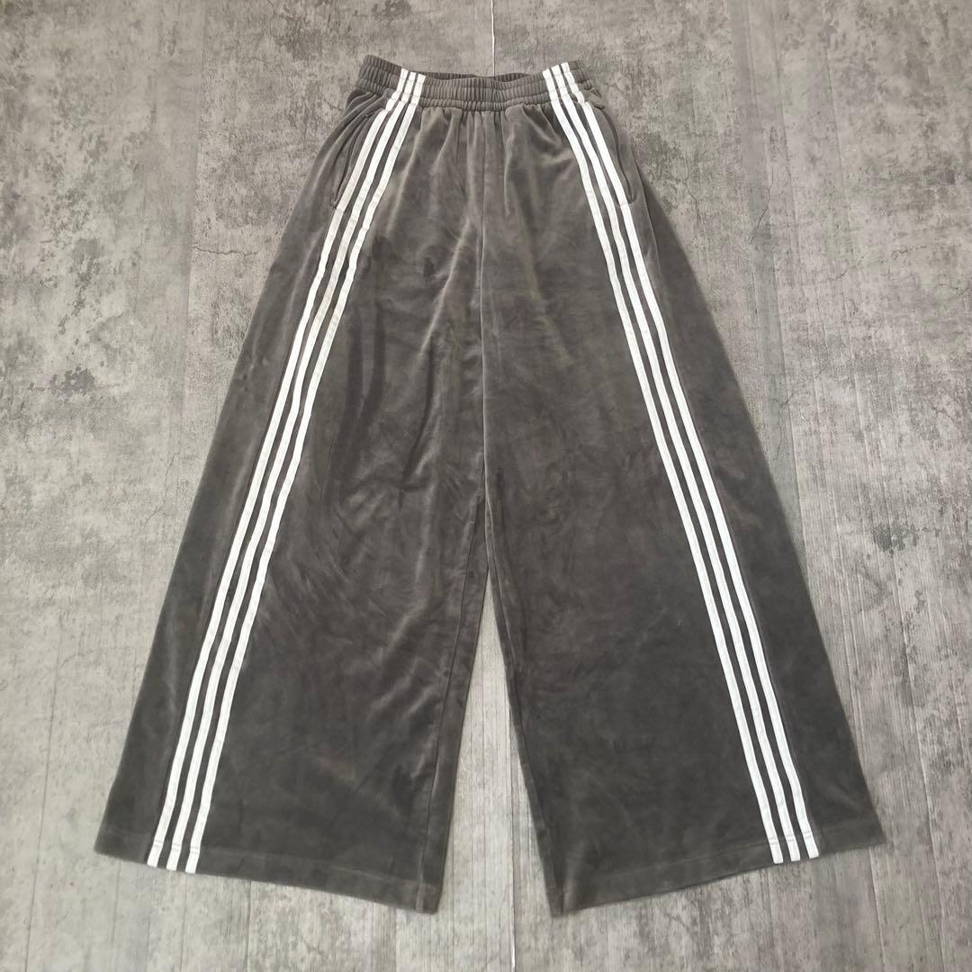 adidas ベルベット ルーズ　トラックパンツ　Mサイズ