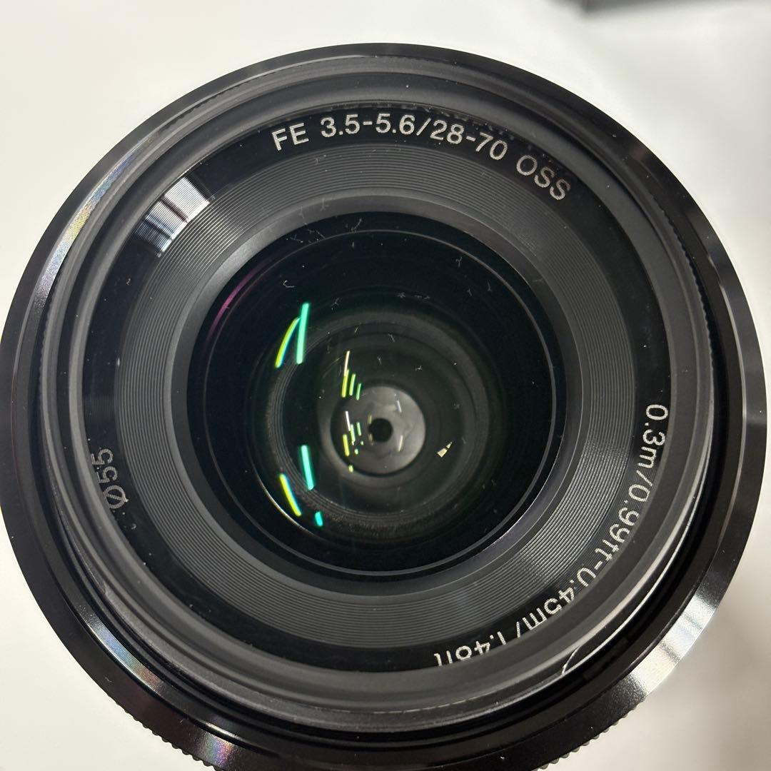 【美品】Sony α7 III ミラーレスカメラ 本体とレンズ付き