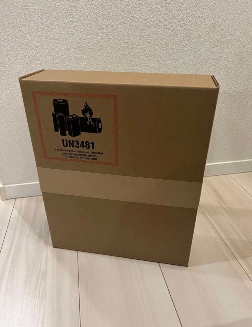 AirPods Max シルバー 本体 スマートケース付き　未使用未開封