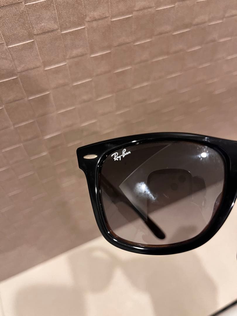 Ray-Ban（レイバン） WAYFARER RB2140-F
