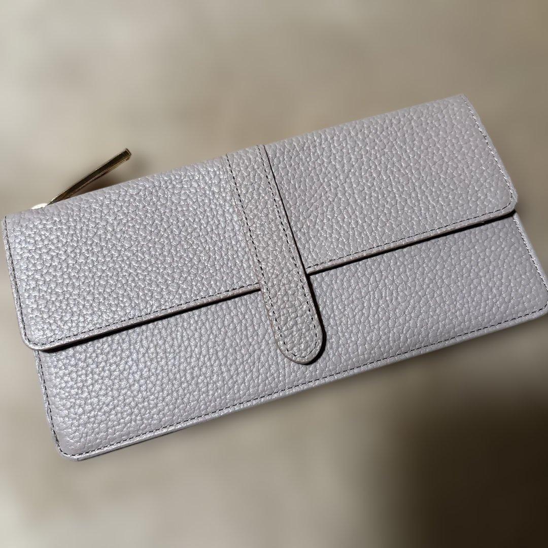 美品 IANNE emma series 長財布 atao