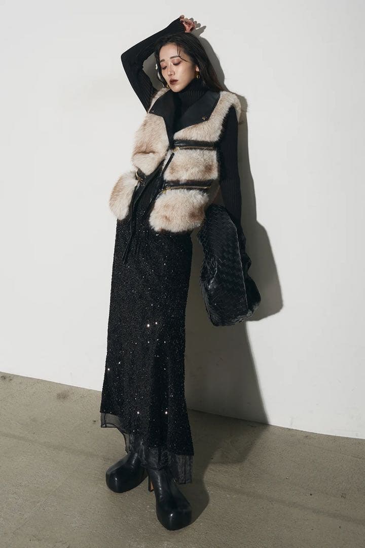 ANDREA&Co. フェイクファーライダースベスト　新品タグ付き