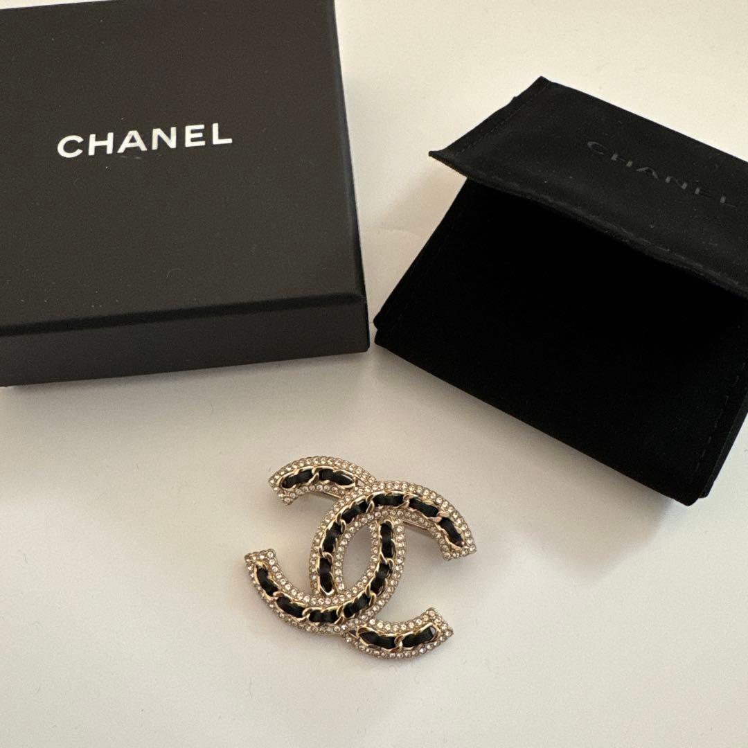 CHANELブローチ