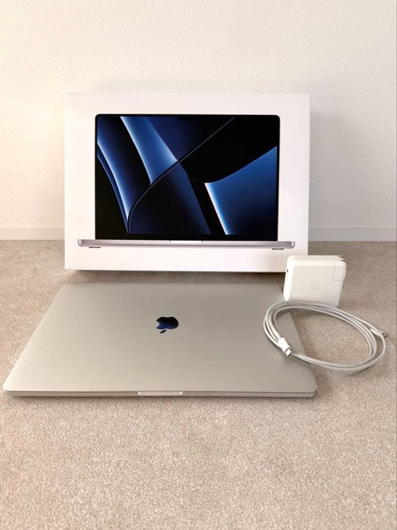 MacBookPro 15インチ【256GB/メモリ16GB/2.6GHz】