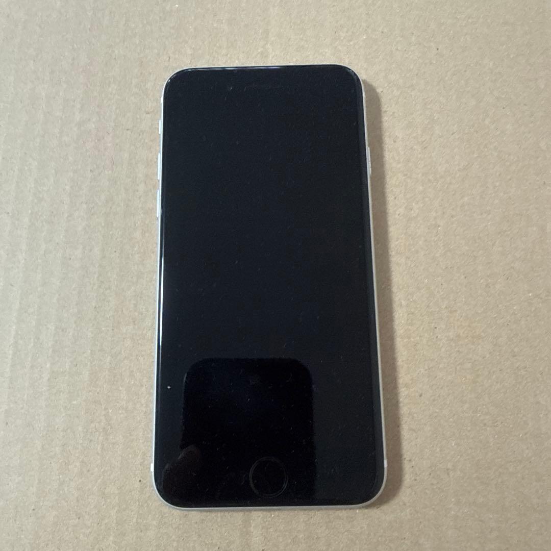 iPhone se 第2世代　64GB