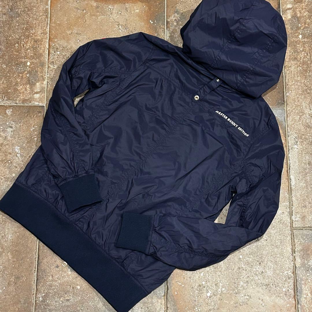 MASTER BUNNY EDITION フード付きジャケット　ナイロン　防風