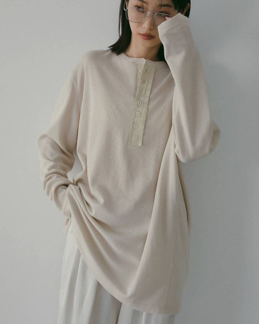 新品未使用anuke Thermal 2way Tops