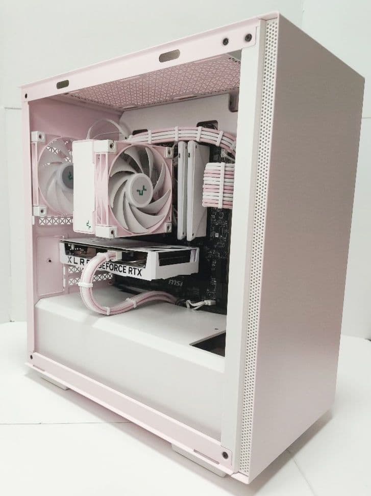 パステルピンクのゲーミングPC 新品パーツRyzen 5700X RTX4060