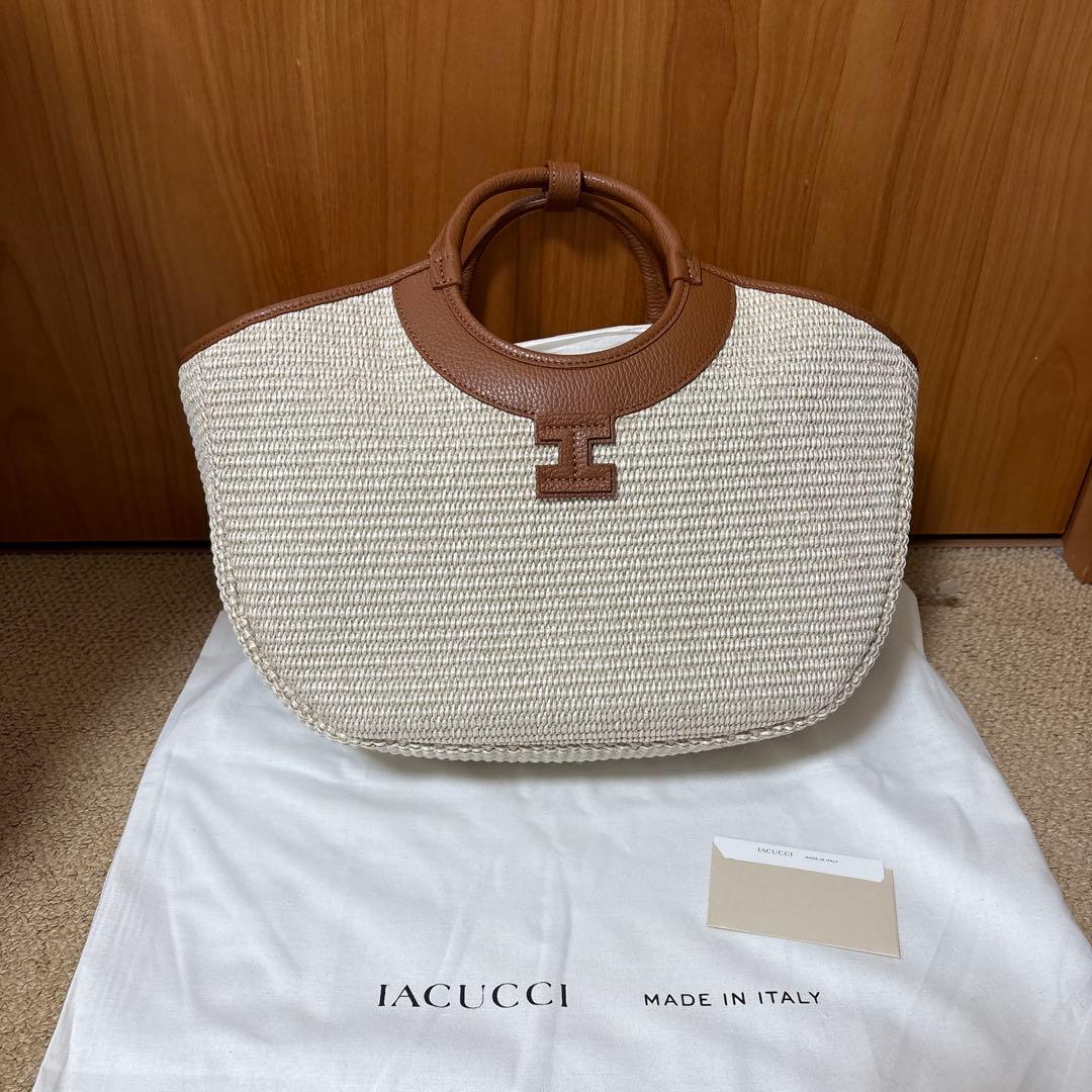 新品同様 イアクッチ　センティエーロ