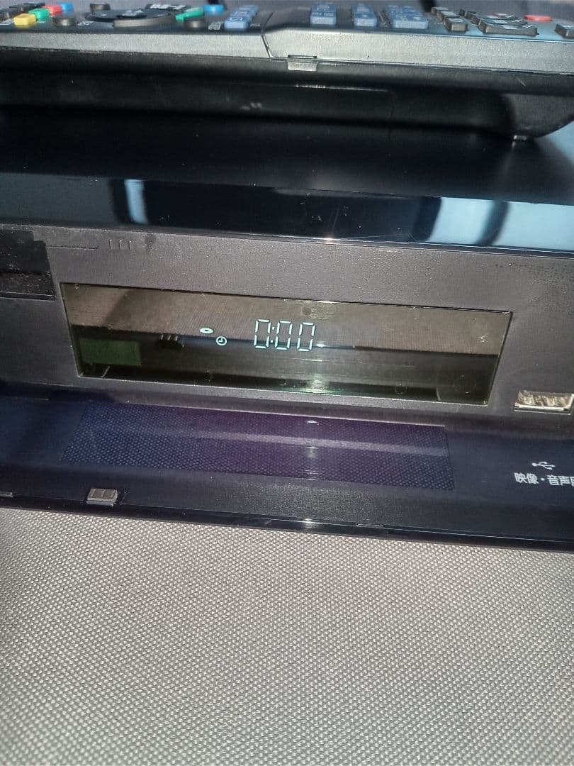 PanasonicブルーレイレコーダーDMR-4cw201 2021年製