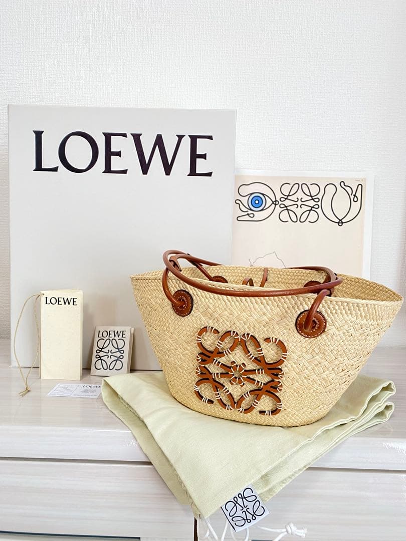 【美品】正規品 LOEWE アナグラム カゴバッグ スモール