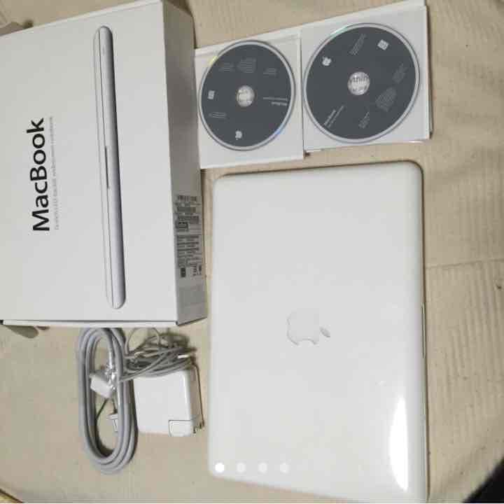 MacBook 13インチ 値下げしました。