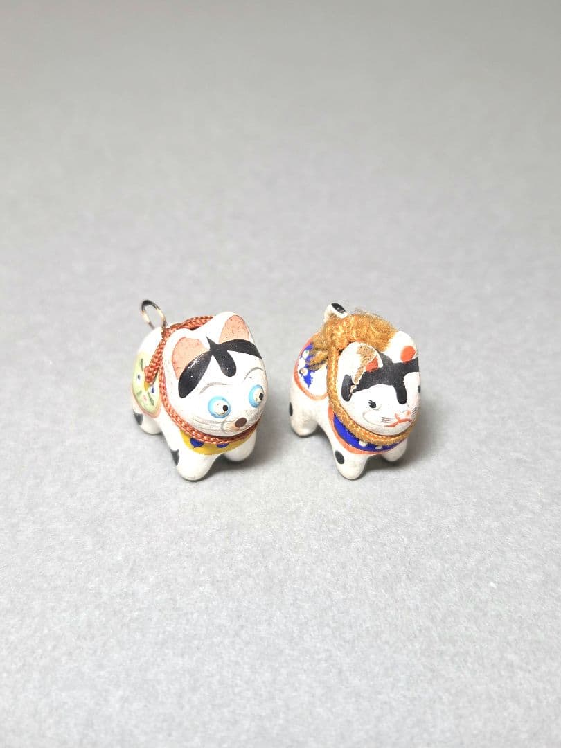 古い小さな小さな雛道具　江戸細工　招き猫他いろいろ　郷土玩具