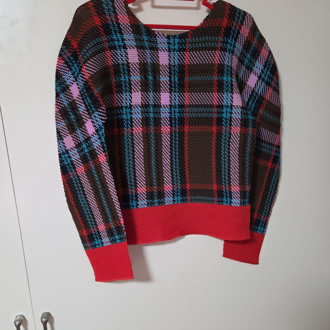 me マルチカラー チェック柄 長袖トップス