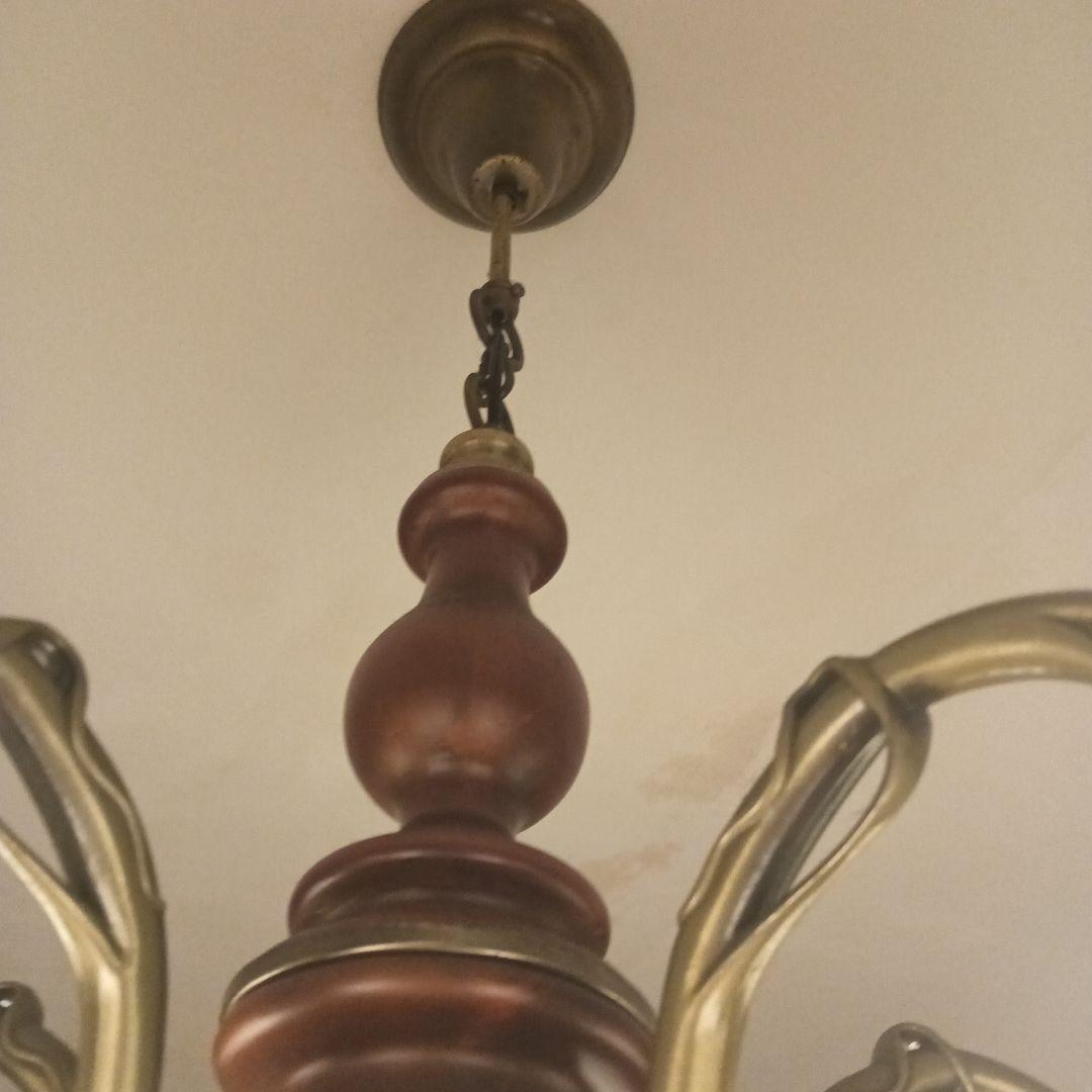 シャンデリア 　フラワー柄　ガラス製