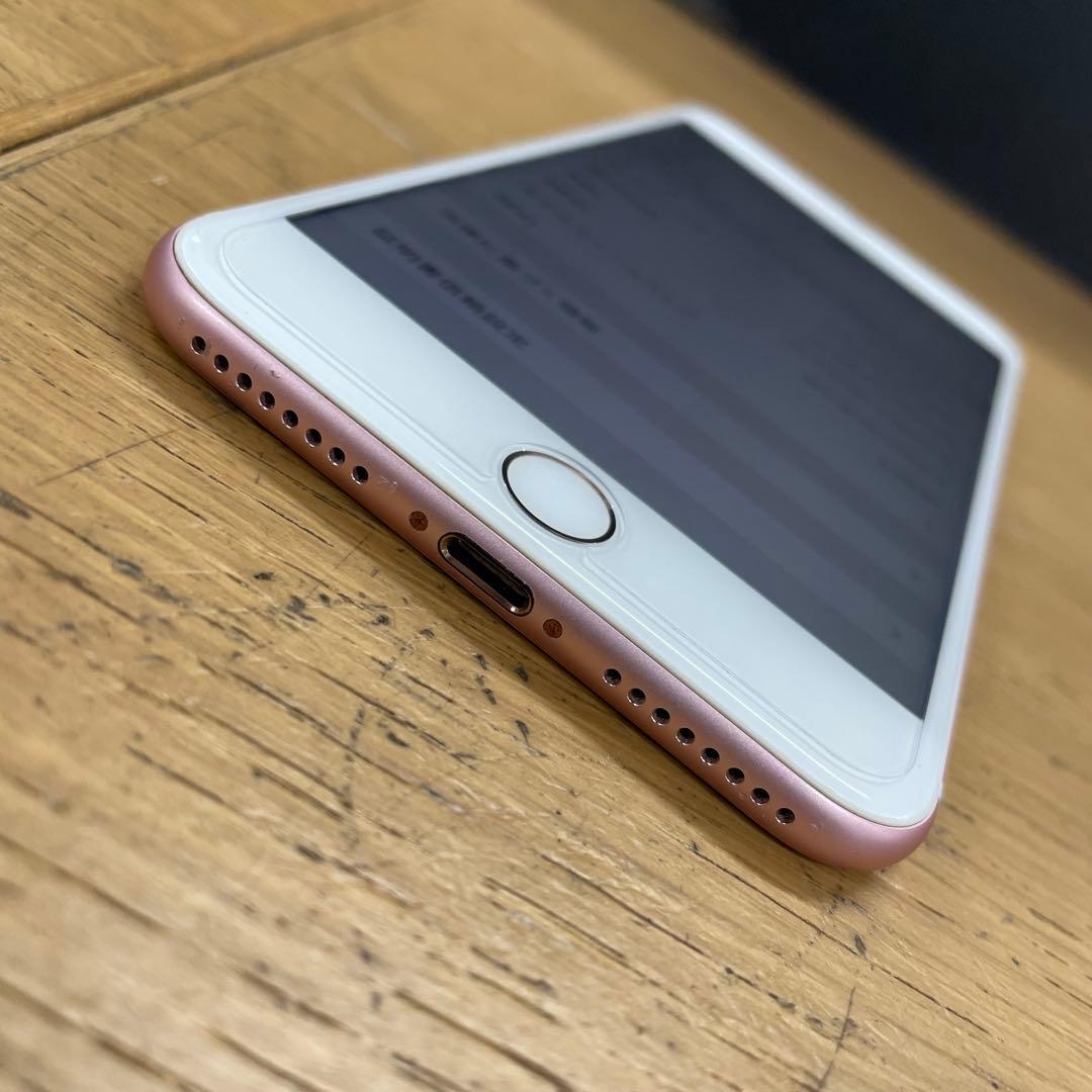 動作品 iPhone7 Plus 32GB MNRM2J/A ローズゴールド