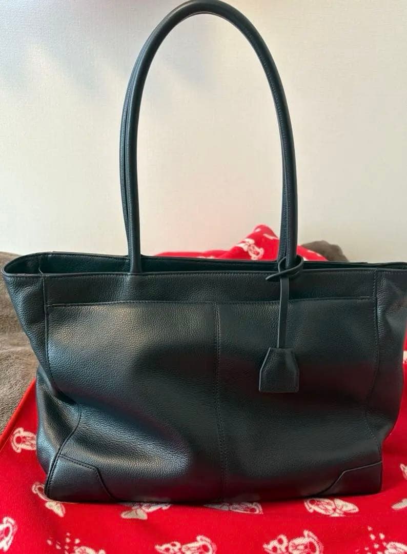 SONNE レザービジネストート 美品 ネイビーカラー