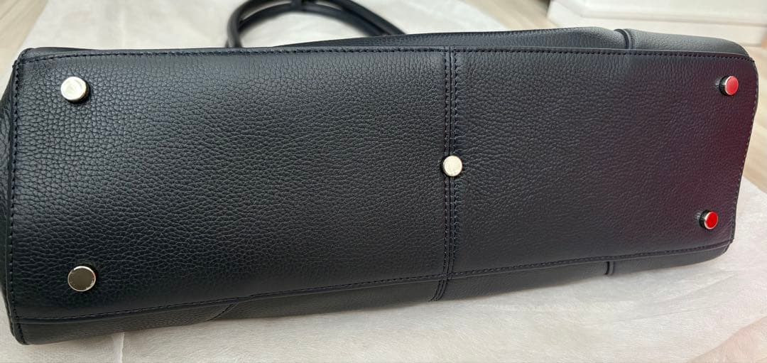 SONNE レザービジネストート 美品 ネイビーカラー