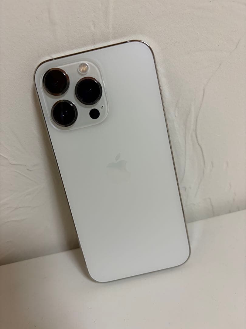 Apple iPhone 13 Pro 256GB 本体 シルバー ホワイト