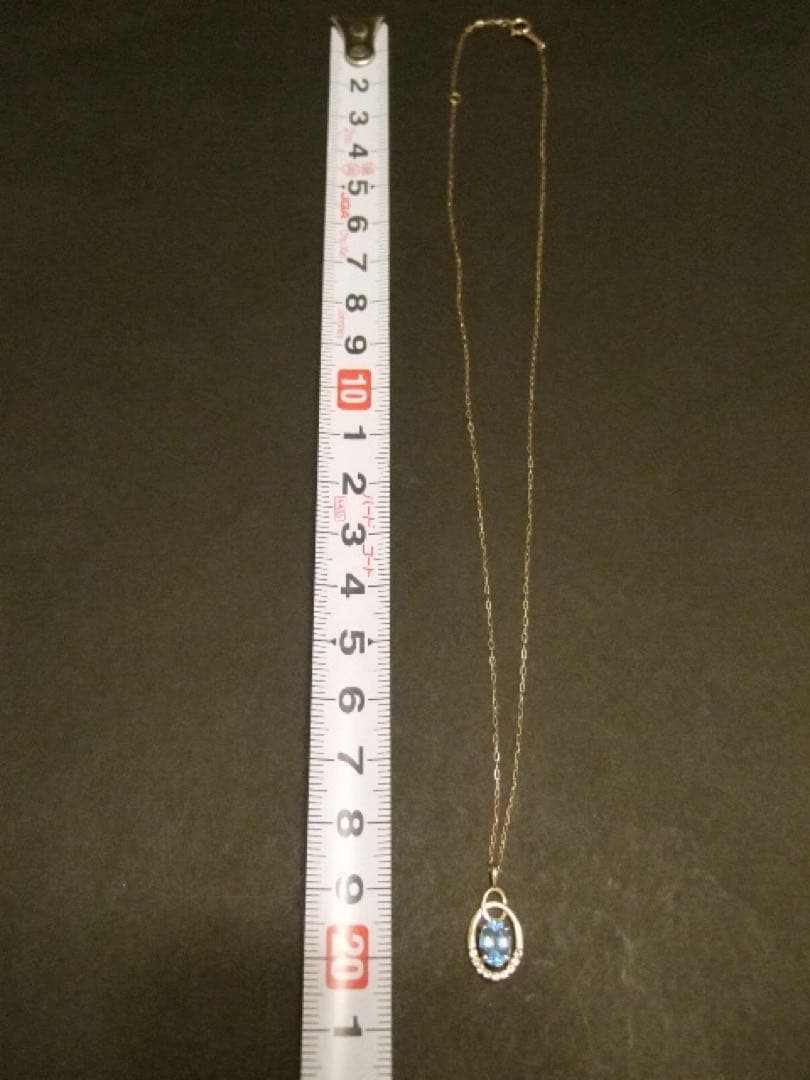 ベリテ　K10YG ブルートパーズ/ホワイトトパーズ ネックレス