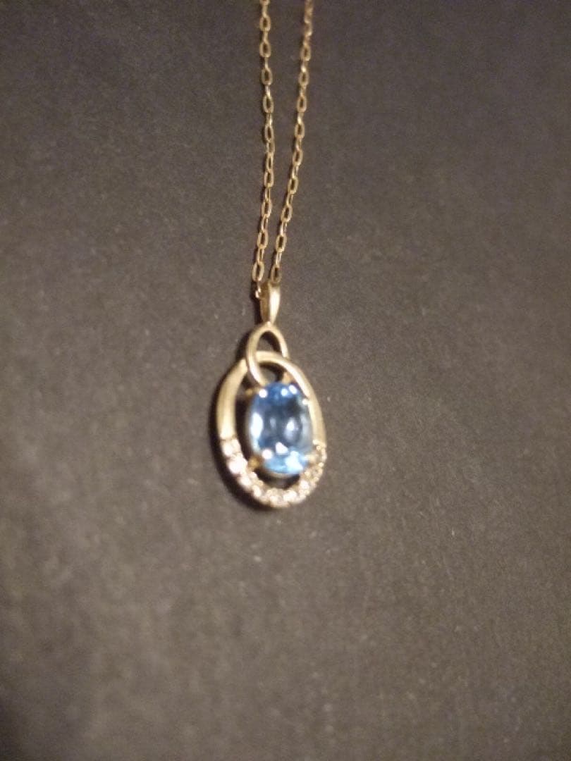 ベリテ　K10YG ブルートパーズ/ホワイトトパーズ ネックレス