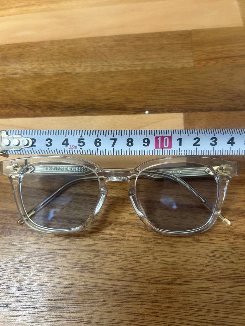 ジェントルモンスター　GENTLE MONSTER クリアフレーム サングラス