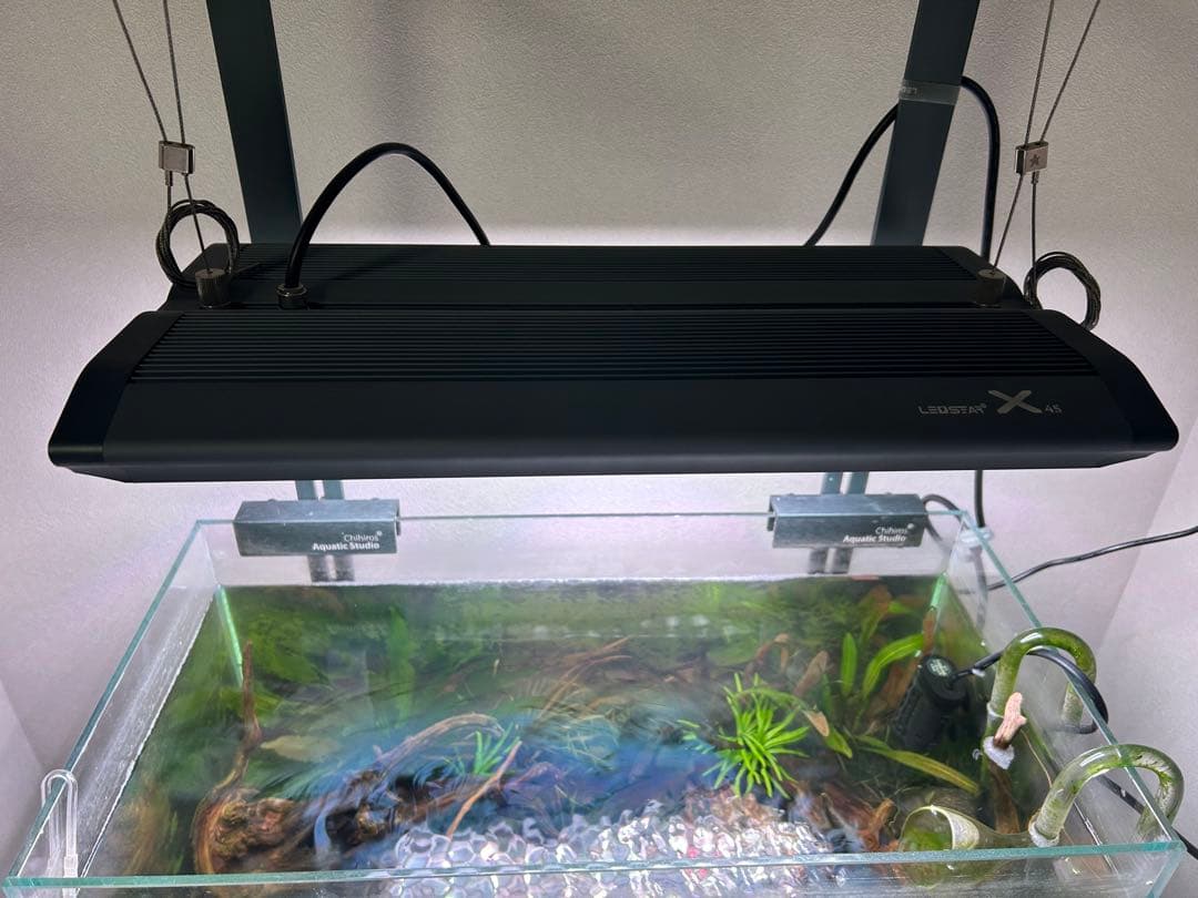 LEDSTAR 水槽ライト X（45㎝） Ｃｈｉｈｉｒｏｓスタンド
