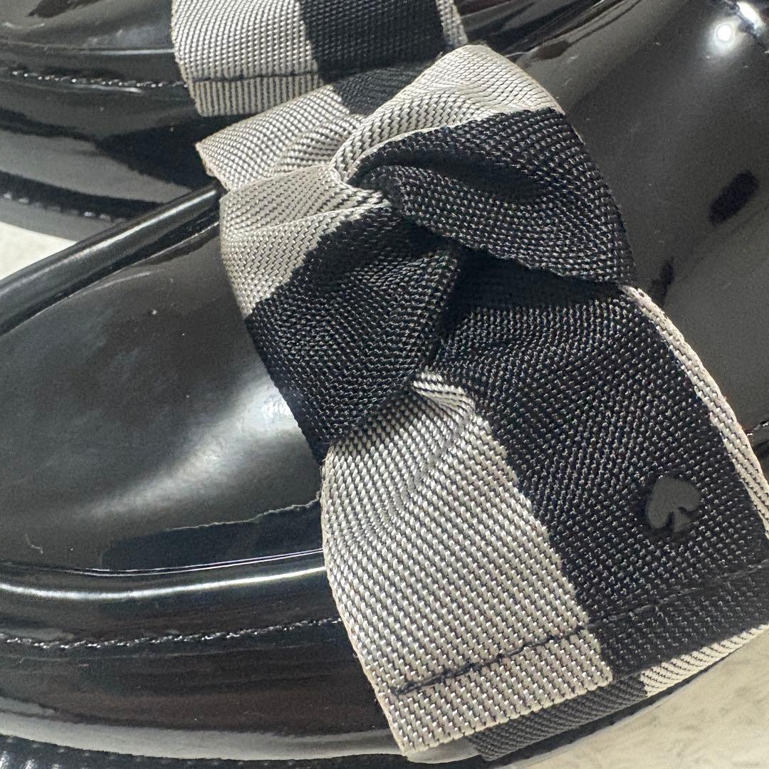 【未使用級】katespade ブラックマルチ レアンドラ ローファー 24年