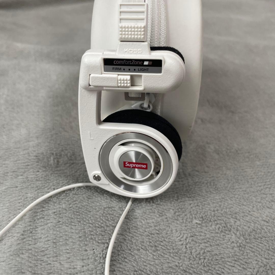 ヘッドホン Supreme / Koss Portapro Headphones white