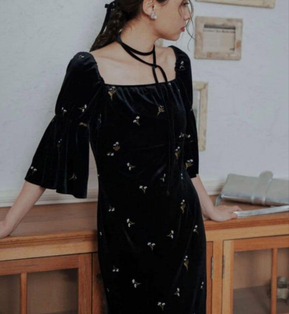 黒 フラワー刺繍 オケージョンドレス