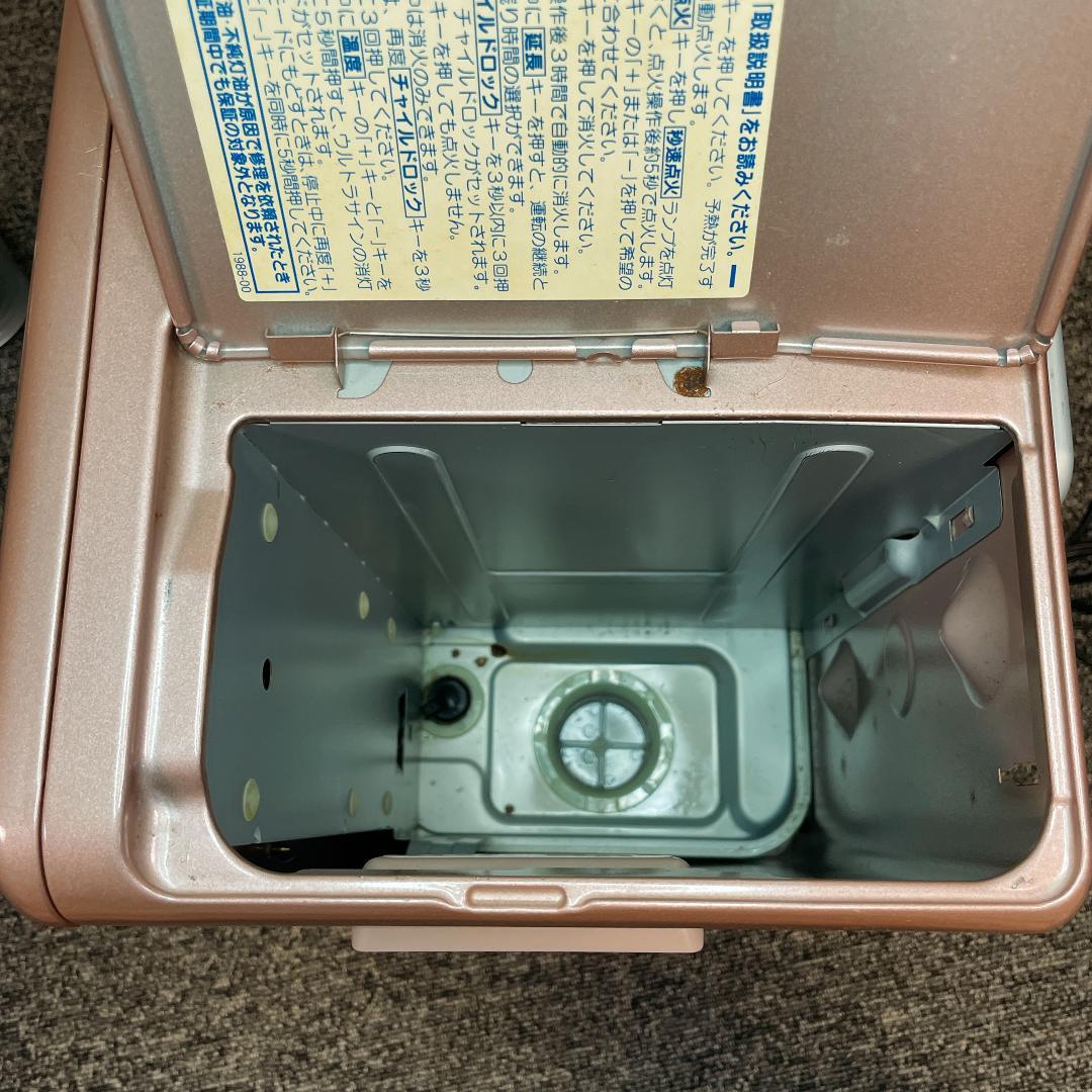 CORONA FH-M256Y 石油ファンヒーター 06年製　ピンク