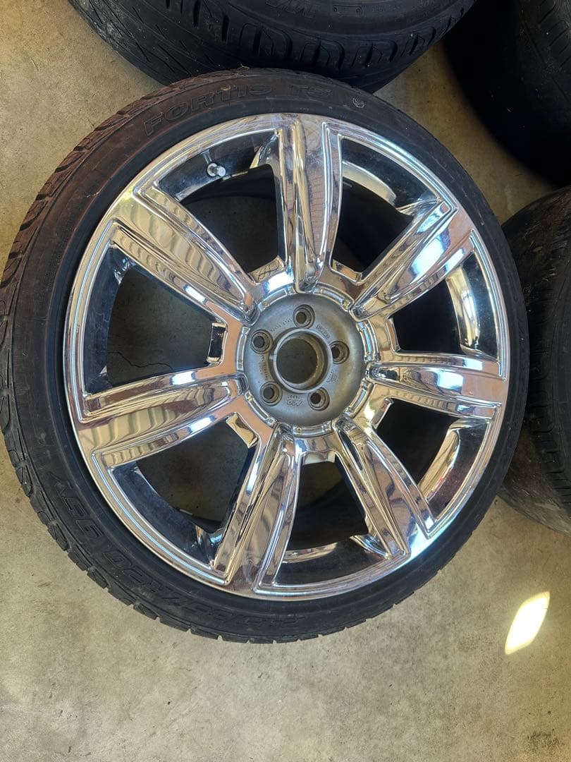 ベントレー純正ホイール