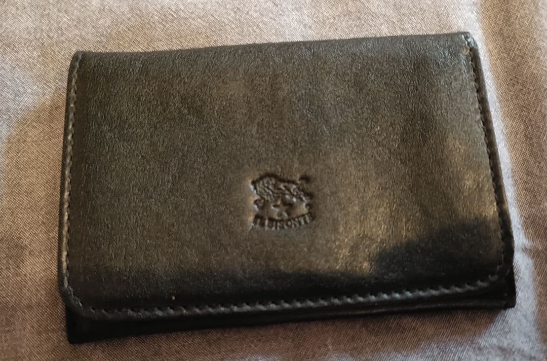 新品 イルビゾンテ 本革 レザー カードケース 名刺入れ ブラック NERO