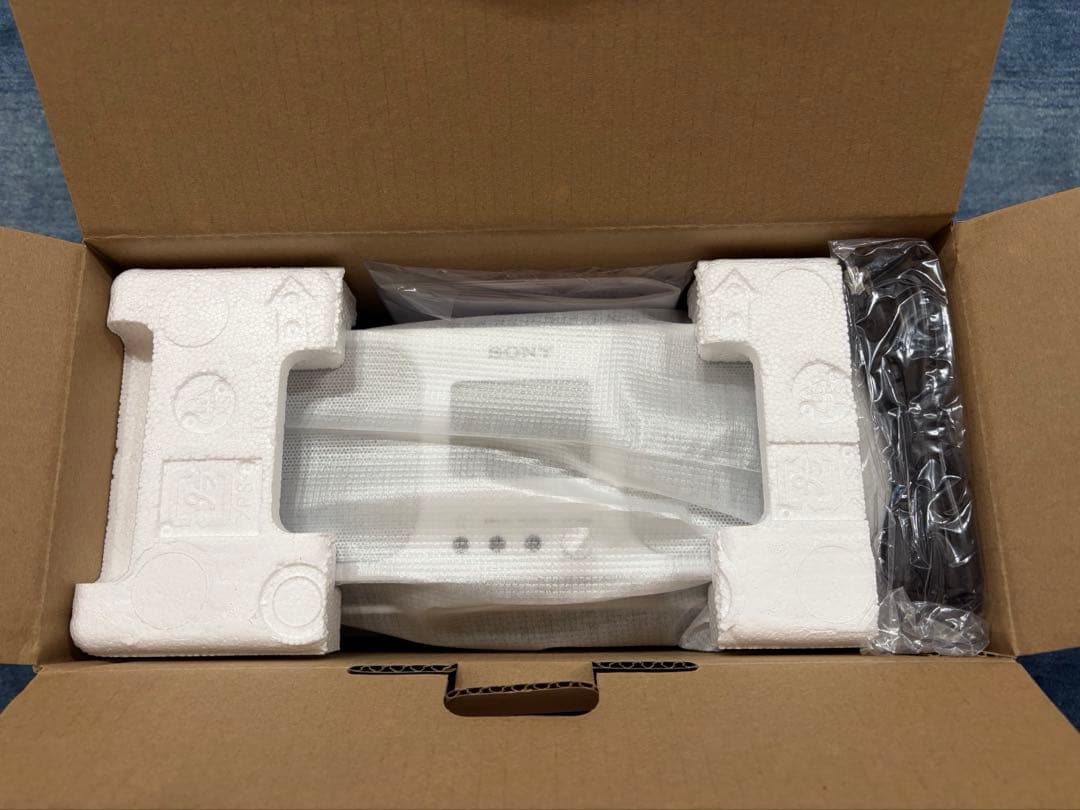 新品未使用 SONY CFD-S401 ホワイト