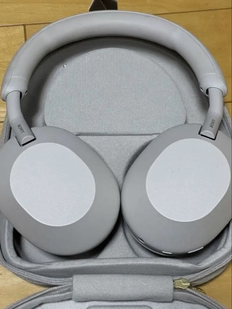 SONY WH-1000XM5 ワイヤレスヘッドセット シルバー