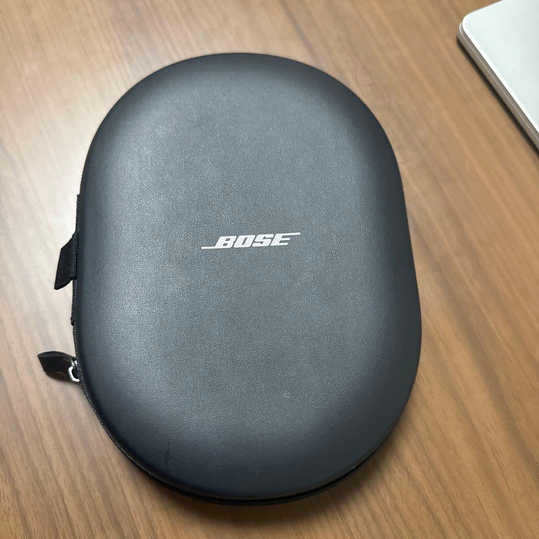 Bose ワイヤレスヘッドホン 収納ケース付き