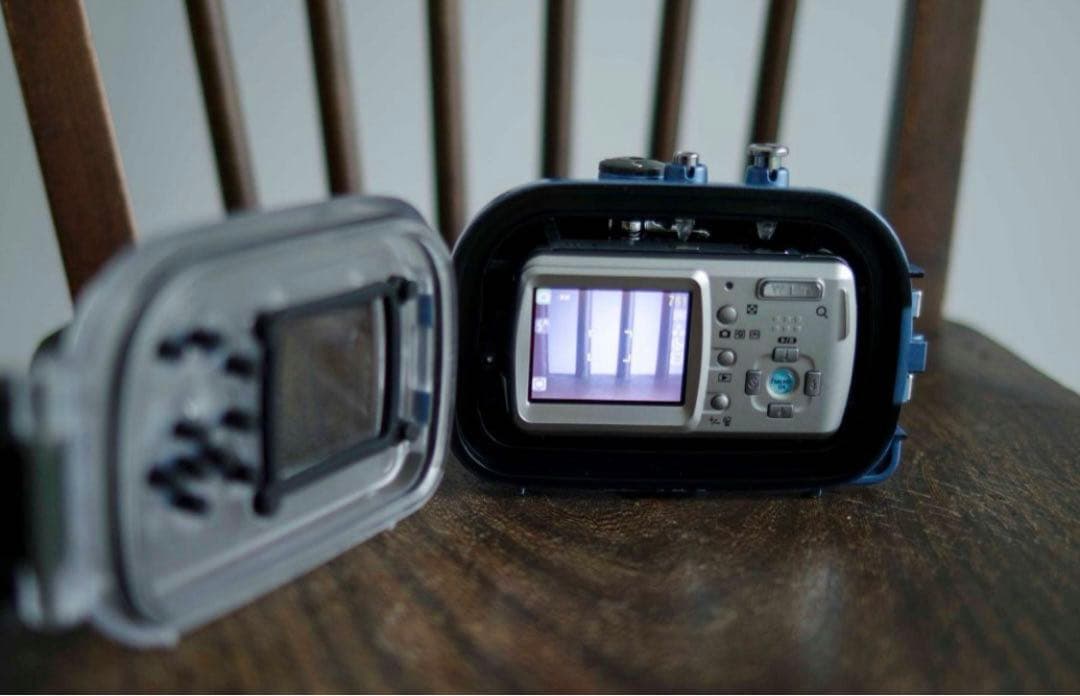 epoqued製　デジカメ epok オールドコンデジ