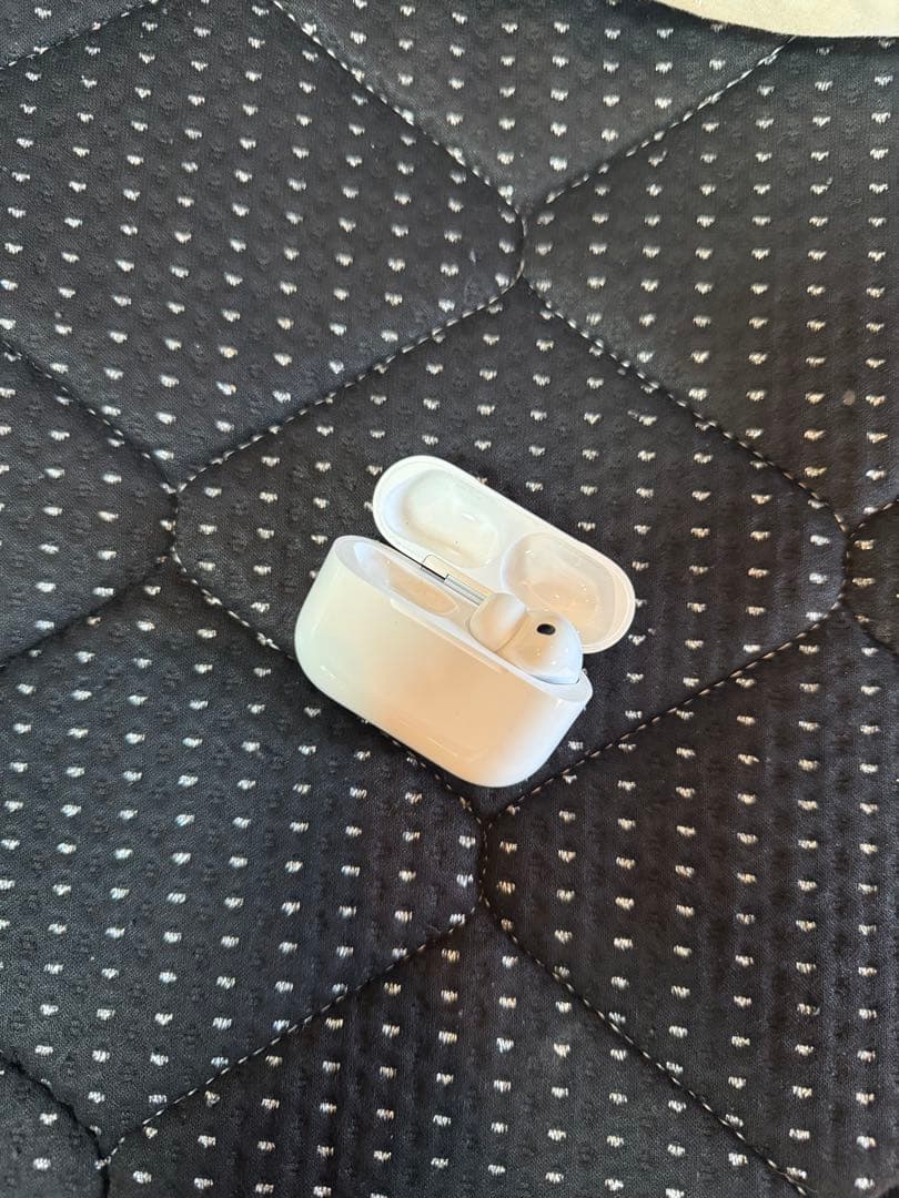 AirPodsPro3 片耳欠品