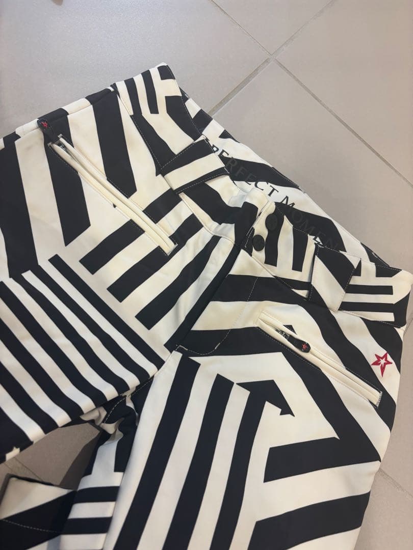 Perfect Moment フレアパンツ 女性用 スキーウェア