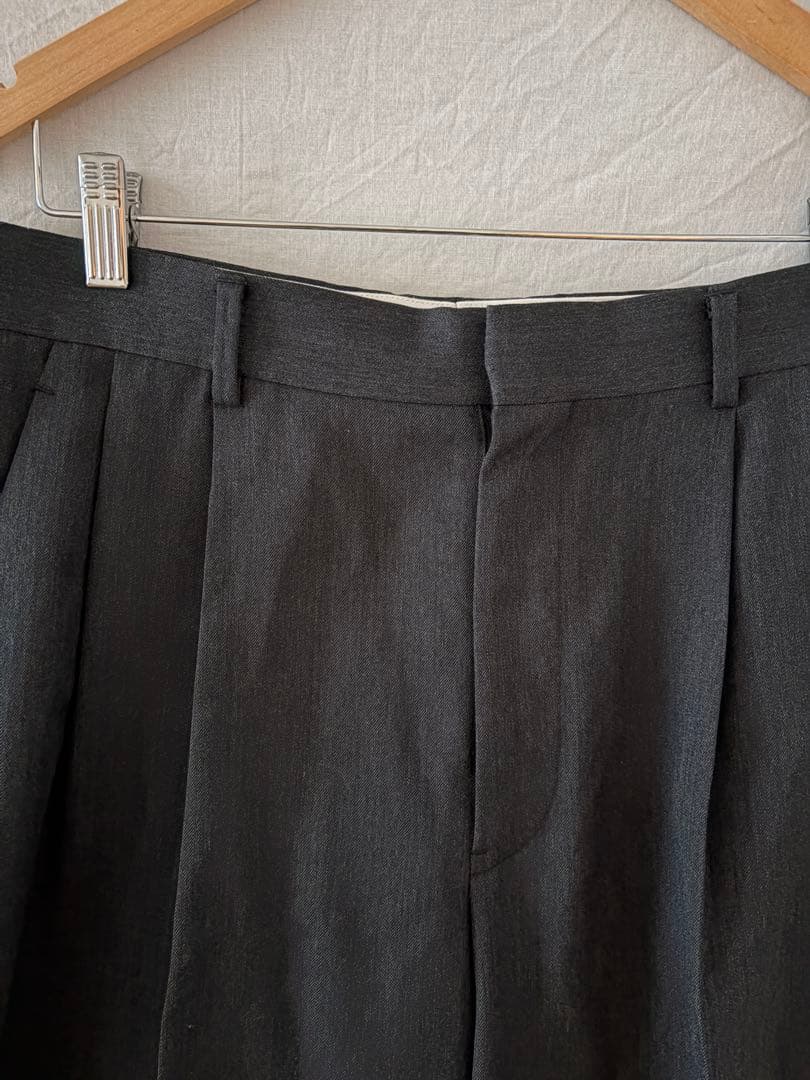 お値下げ！LOEFF ウールギャバ ボンタントラウザー ブラック サイズ2