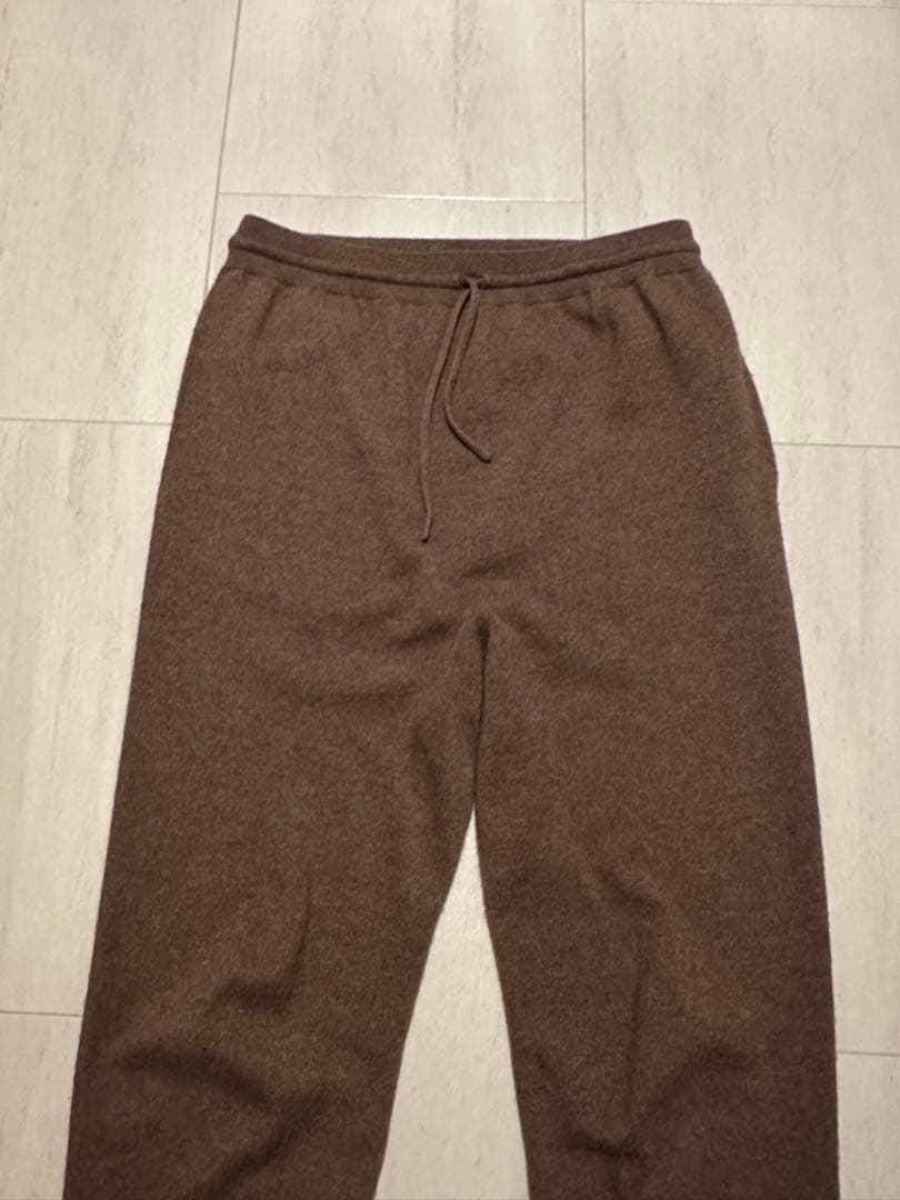 kone×Kazuko Hayasaka cashmere jodhpurs