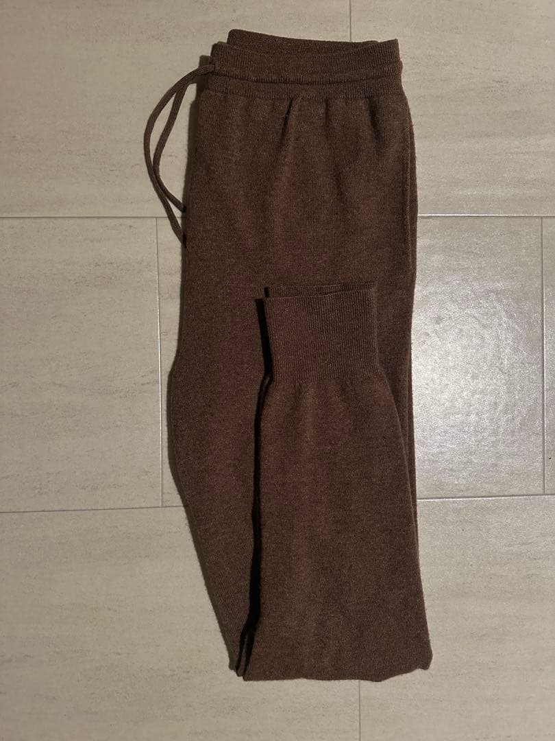 kone×Kazuko Hayasaka cashmere jodhpurs