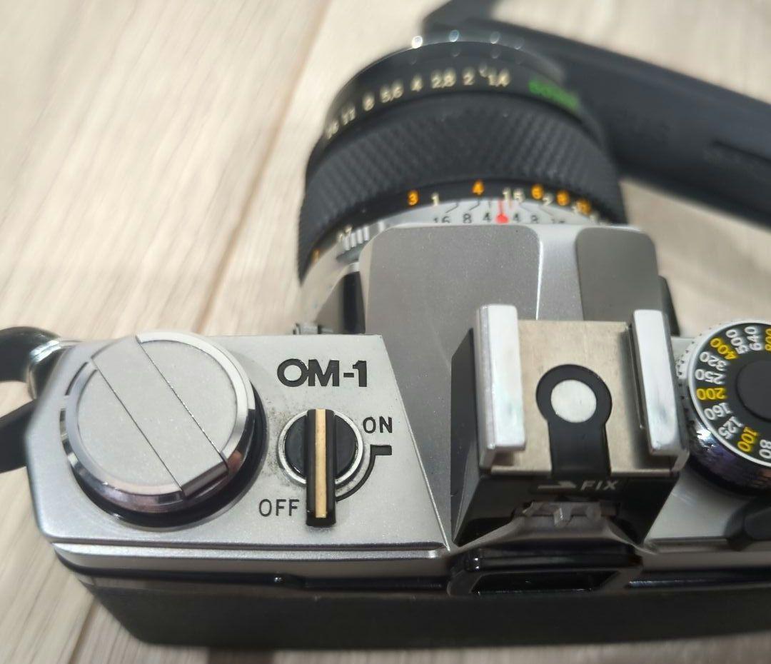 オリンパス　カメラ　OM-1　OLYMPUS
