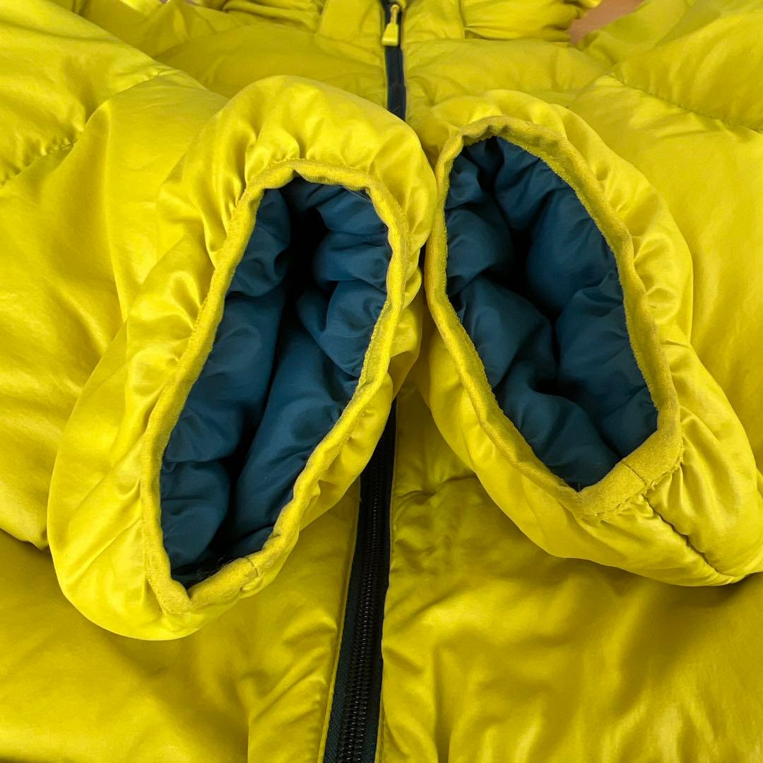 モンベル　ダウンジャケット　160