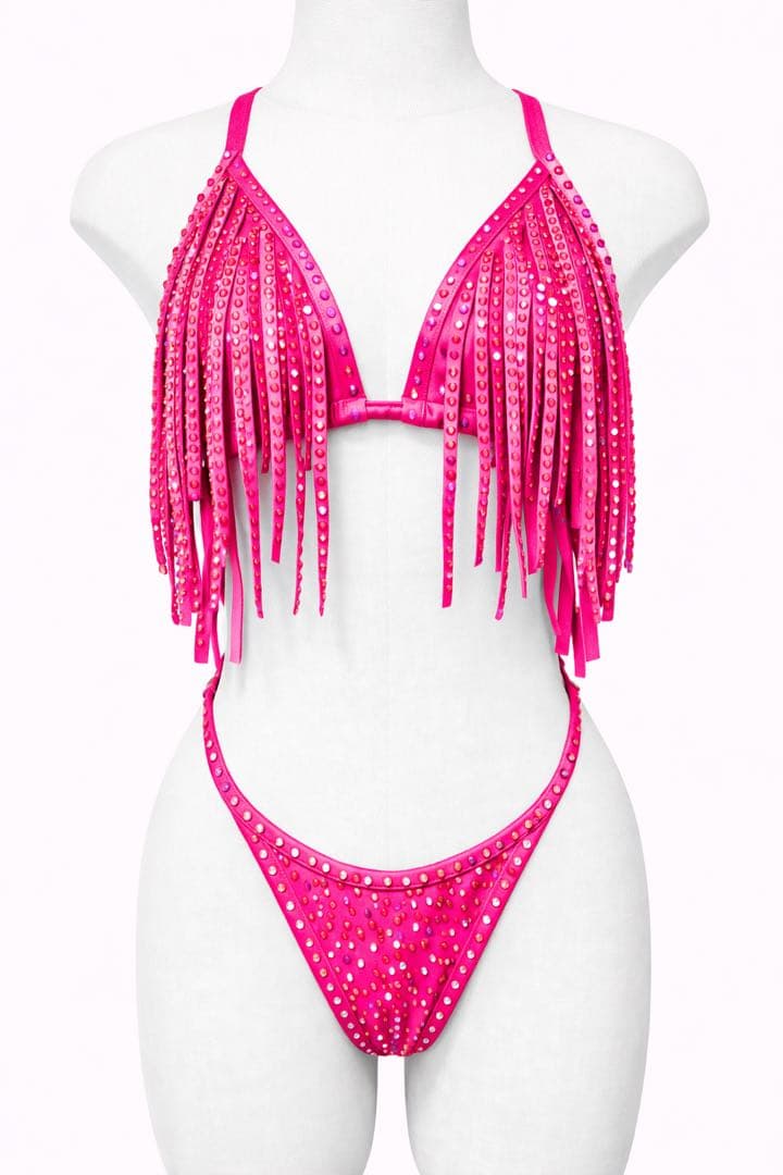 フリンジ付きピンクビキニ　ポールダンス