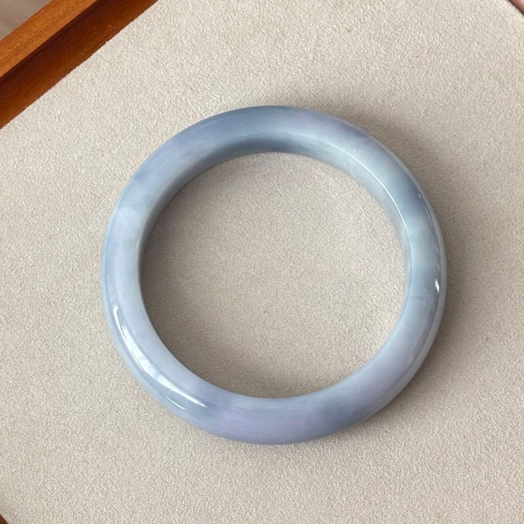 Alicia-shiva　ミャンマー産天然本翡翠A貨糯氷種紫色 バングル