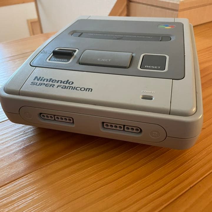 Nintendo スーパーファミコン (カセット２本付き)