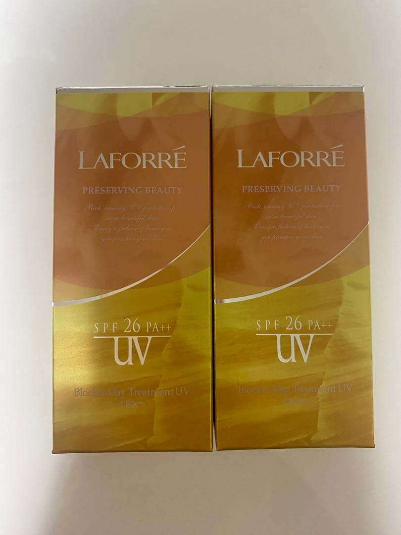 ラフォーレ日焼け止めブロッカーデイトリートメント<EX> 40g×2個