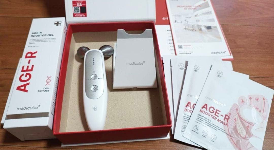 Medicube AGE-R EMS ダーマショット美顔器　かなり美品です