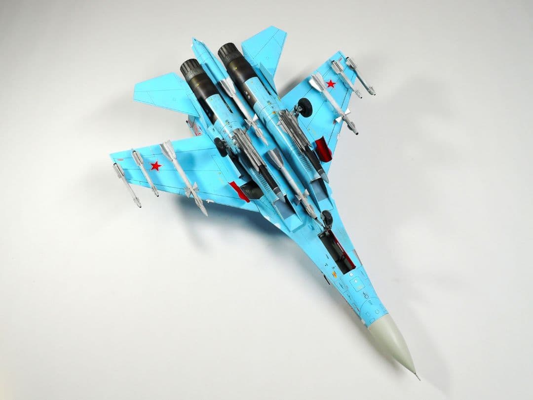 【プラモデル完成品】プラッツ 1/72 Su-27SM フランカーB
